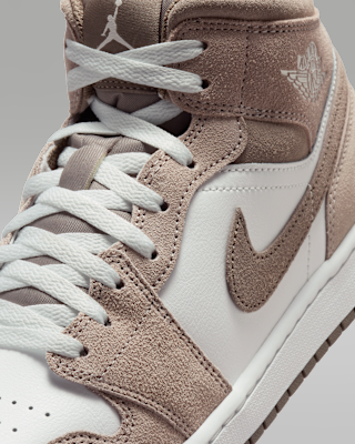 Air Jordan 1 Mid Men's Shoes. Nike.com